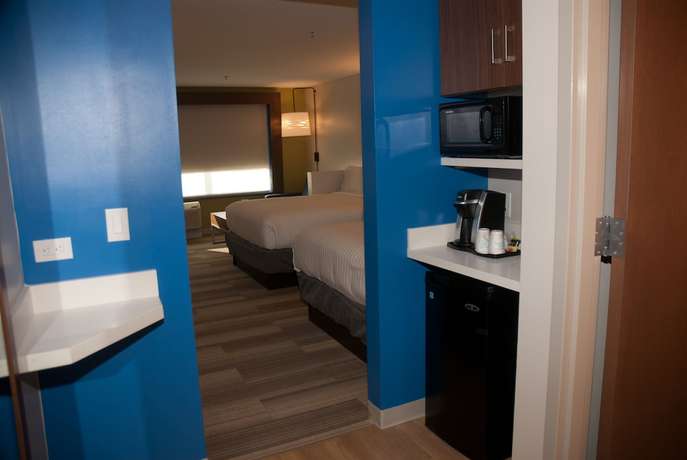 Imagen de la habitación del Hotel Holiday Inn Express And Suites Decatur, An Ihg, Decatur. Foto 10