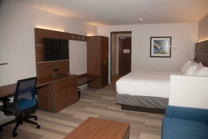 Imagen de la habitación del Hotel Holiday Inn Express And Suites Decatur, An Ihg, Decatur. Foto 11