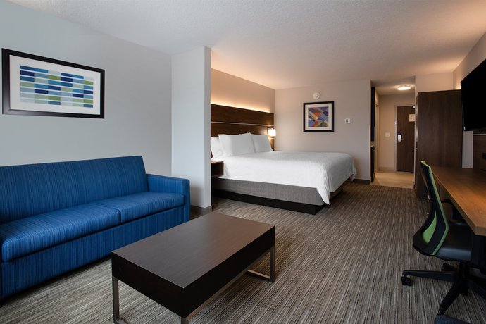 Imagen de la habitación del Hotel Holiday Inn Express And Suites Deland South, an IHG Hotel. Foto 10