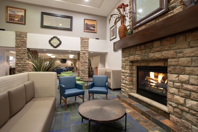 Imagen de los interiores del Hotel Holiday Inn Express And Suites Denver Sw-littleton, An Ihg. Foto 15