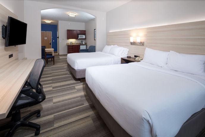 Imagen de la habitación del Hotel Holiday Inn Express And Suites Detroit - Utica, An Ihg. Foto 9