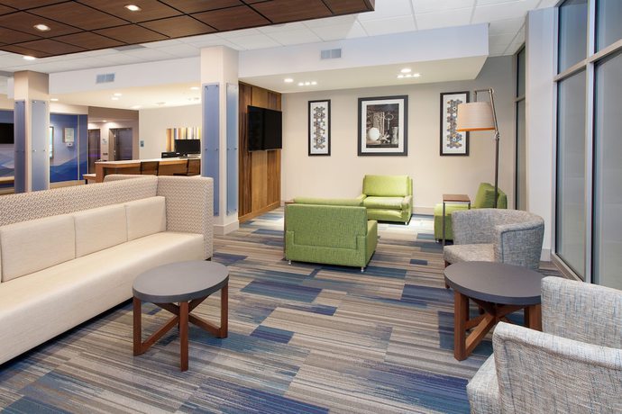 Imagen de los interiores del Hotel Holiday Inn Express And Suites Detroit/sterling Heights, An Ihg. Foto 16