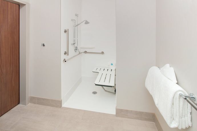 Imagen de la habitación del Hotel Holiday Inn Express And Suites Detroit/sterling Heights, An Ihg. Foto 6