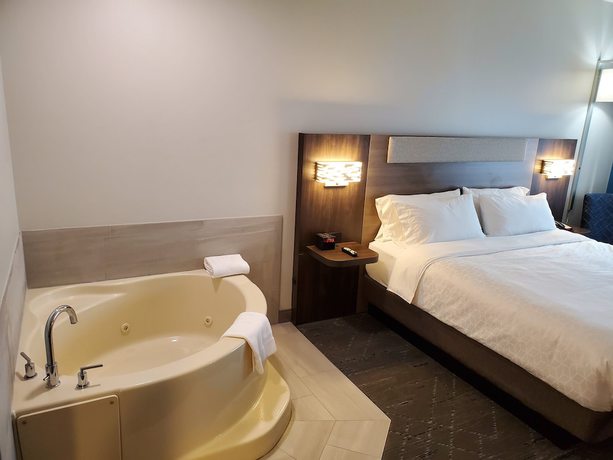 Imagen de la habitación del Hotel Holiday Inn Express And Suites Donegal, An Ihg. Foto 5