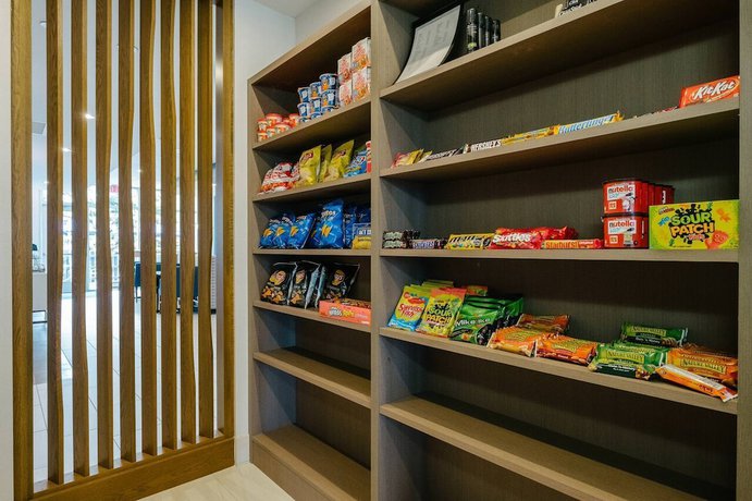 Imagen del bar/restaurante del Hotel Holiday Inn Express And Suites Eagan - Minneapolis Area, An Ihg. Foto 2