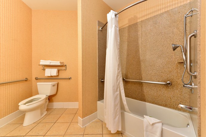 Imagen de la habitación del Hotel Holiday Inn Express And Suites Elk Grove Central - Hwy 99, An Ihg. Foto 2
