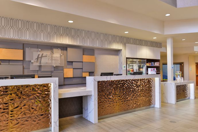 Imagen de los interiores del Hotel Holiday Inn Express And Suites Elk Grove Central - Hwy 99, An Ihg. Foto 20