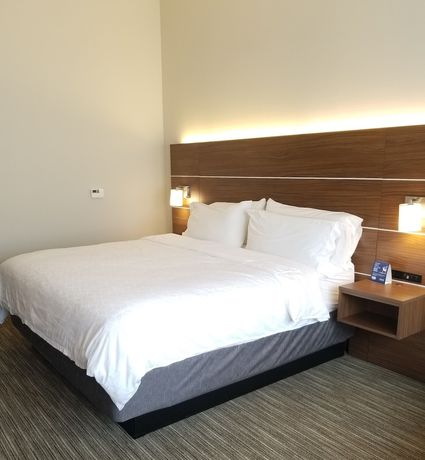 Imagen de la habitación del Hotel Holiday Inn Express And Suites Elko, An Ihg. Foto 2
