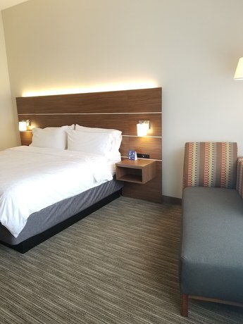 Imagen de la habitación del Hotel Holiday Inn Express And Suites Elko, An Ihg. Foto 11