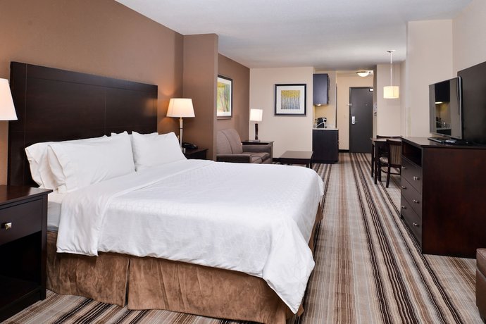 Imagen de la habitación del Hotel Holiday Inn Express And Suites Emporia Northwest, An Ihg. Foto 2