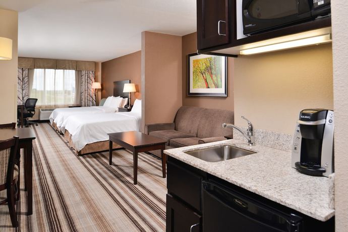 Imagen de la habitación del Hotel Holiday Inn Express And Suites Emporia Northwest, An Ihg. Foto 5