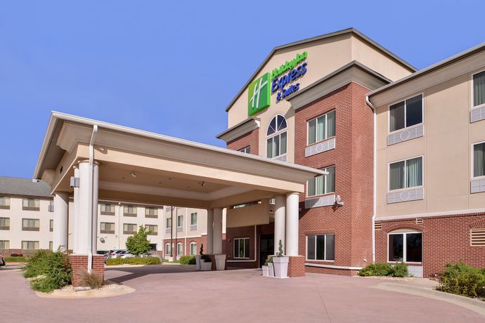 Imagen general del Hotel Holiday Inn Express And Suites Emporia Northwest, An Ihg. Foto 1