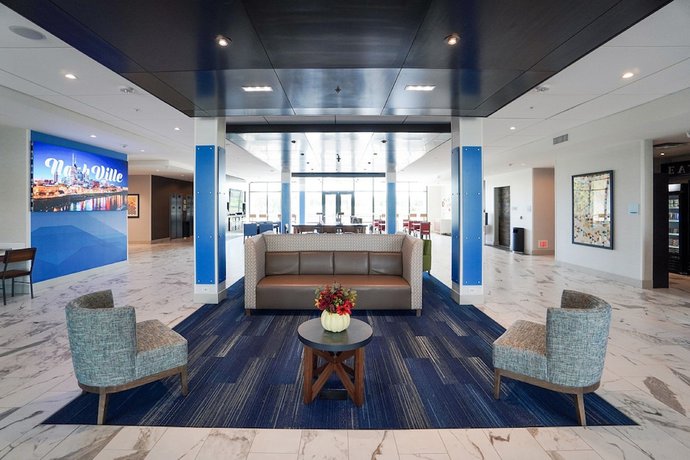 Imagen de los interiores del Hotel Holiday Inn Express And Suites Franklin - Berry Farms, An Ihg. Foto 19