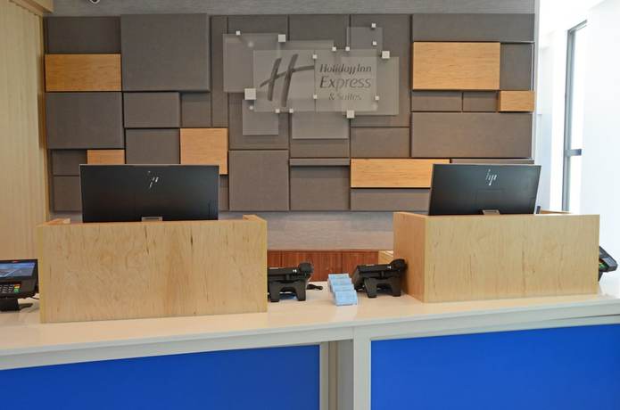 Imagen de los interiores del Hotel Holiday Inn Express And Suites Franklin - Berry Farms, An Ihg. Foto 20