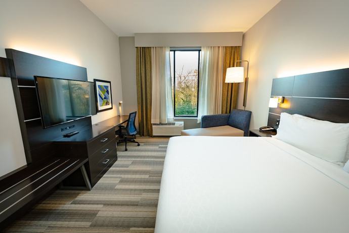 Imagen de la habitación del Hotel Holiday Inn Express And Suites Franklin - Berry Farms, An Ihg. Foto 16