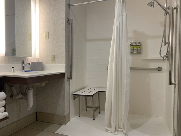 Imagen de la habitación del Hotel Holiday Inn Express And Suites Franklin-oil City, An Ihg. Foto 15