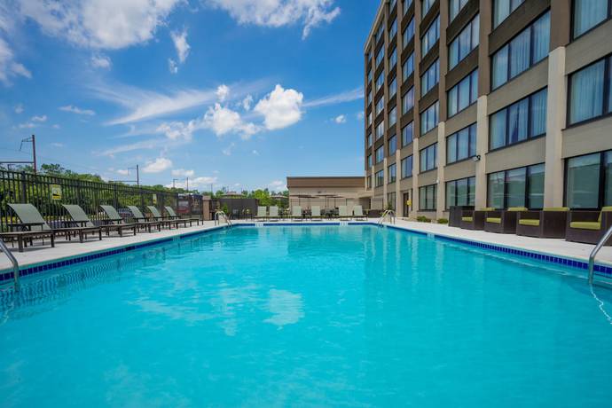Imagen de la piscina del Hotel Holiday Inn Express And Suites Ft. Washington - Philadelphia, An Ihg. Foto 19