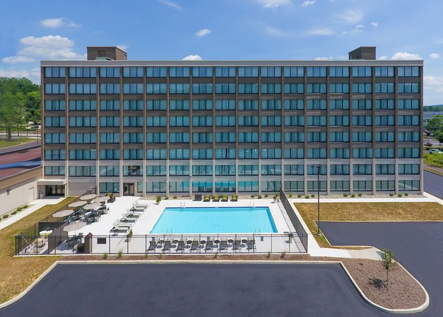 Imagen de la piscina del Hotel Holiday Inn Express And Suites Ft. Washington - Philadelphia, An Ihg. Foto 20
