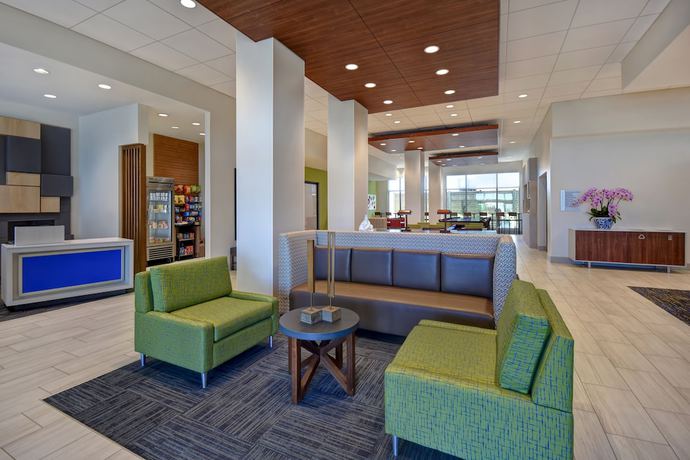 Imagen de los interiores del Hotel Holiday Inn Express And Suites Galveston Beach, an IHG. Foto 17