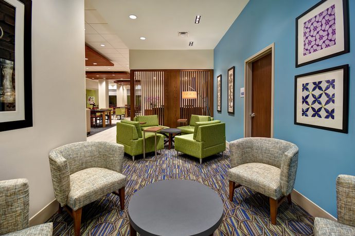 Imagen de los interiores del Hotel Holiday Inn Express And Suites Galveston Beach, an IHG. Foto 20