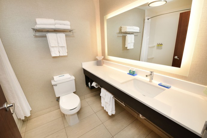 Imagen de la habitación del Hotel Holiday Inn Express And Suites Grand Forks, An Ihg. Foto 5