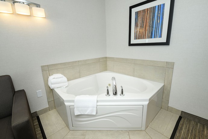 Imagen de la habitación del Hotel Holiday Inn Express And Suites Grand Forks, An Ihg. Foto 8