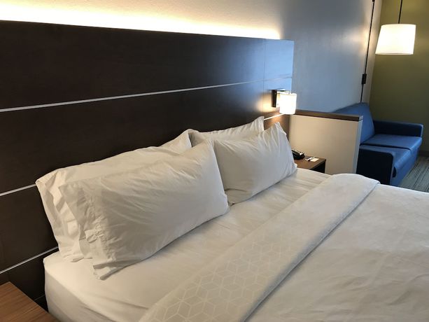 Imagen de la habitación del Hotel Holiday Inn Express And Suites Hannibal - Medical Center, an IHG. Foto 5