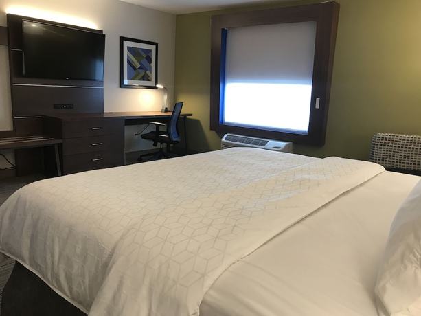 Imagen de la habitación del Hotel Holiday Inn Express And Suites Hannibal - Medical Center, an IHG. Foto 10
