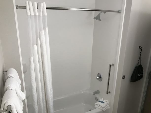 Imagen de la habitación del Hotel Holiday Inn Express And Suites Hannibal - Medical Center, an IHG. Foto 11