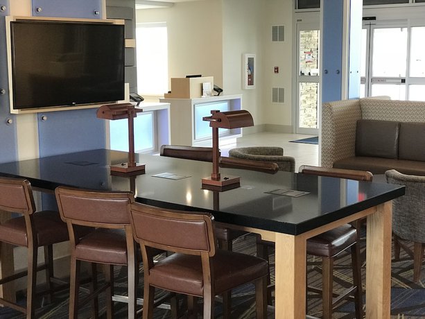 Imagen de los interiores del Hotel Holiday Inn Express And Suites Hannibal - Medical Center, an IHG. Foto 20