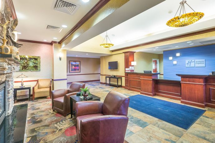 Imagen de los interiores del Hotel Holiday Inn Express And Suites Helena, An Ihg. Foto 17