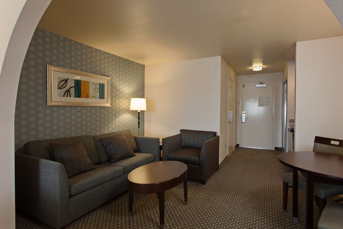 Imagen de la habitación del Hotel Holiday Inn Express And Suites Hermosa Beach, An Ihg. Foto 9