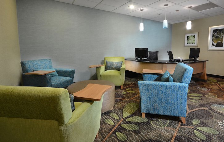 Imagen de los interiores del Hotel Holiday Inn Express And Suites High Point South, An Ihg. Foto 20
