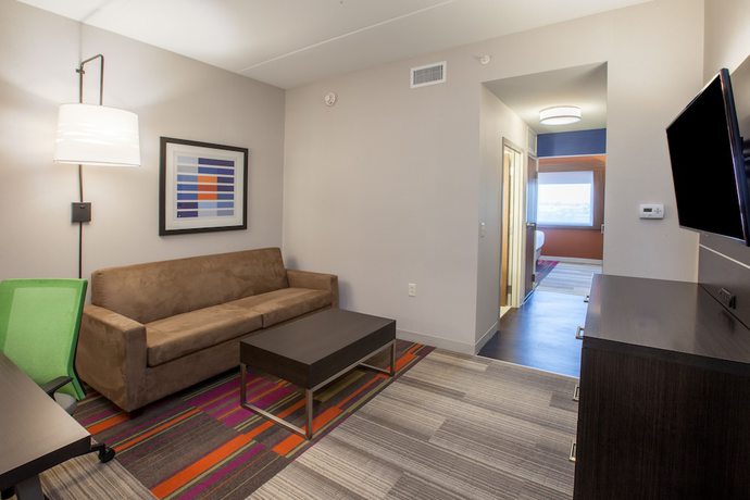 Imagen de la habitación del Hotel Holiday Inn Express And Suites Indianapolis Ne - Noblesville, An Ihg. Foto 12