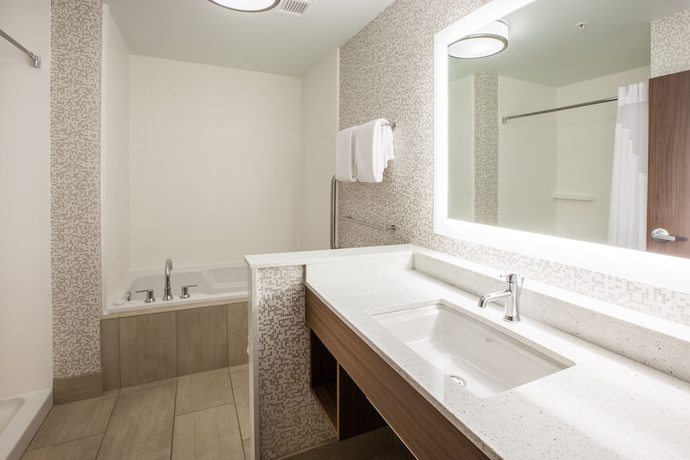 Imagen de la habitación del Hotel Holiday Inn Express And Suites Indianapolis Ne - Noblesville, An Ihg. Foto 13