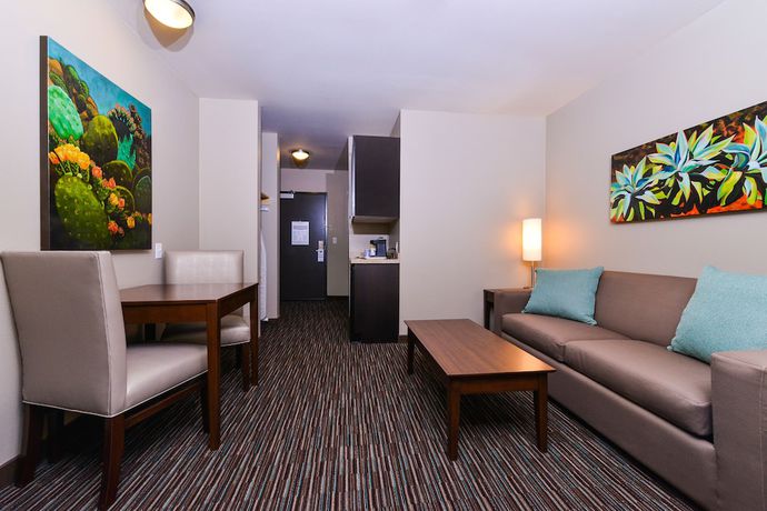 Imagen de la habitación del Hotel Holiday Inn Express And Suites Indio - Coachella Valley, An Ihg. Foto 7