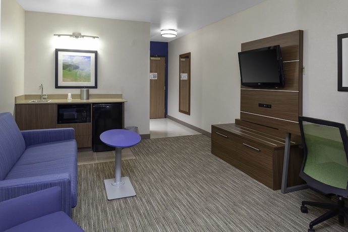 Imagen de la habitación del Hotel Holiday Inn Express And Suites Interstate 90, An Ihg. Foto 5