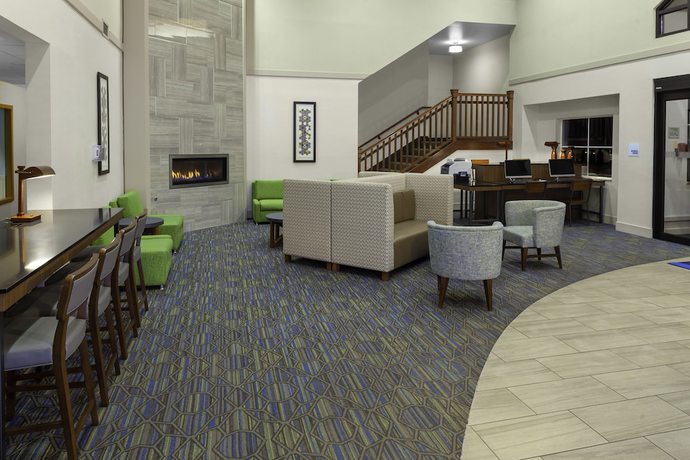 Imagen de los interiores del Hotel Holiday Inn Express And Suites Interstate 90, An Ihg. Foto 19