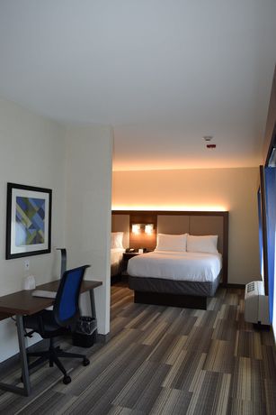Imagen de la habitación del Hotel Holiday Inn Express And Suites Ithaca, An Ihg. Foto 3