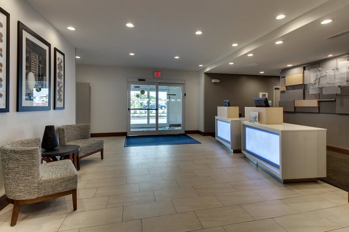 Imagen de los interiores del Hotel Holiday Inn Express And Suites Ithaca, An Ihg. Foto 19