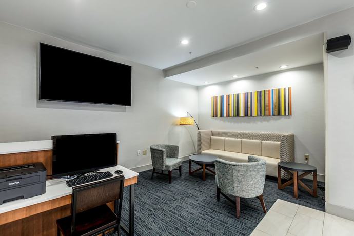 Imagen de los interiores del Hotel Holiday Inn Express And Suites Jersey City North - Hoboken, An Ihg. Foto 19