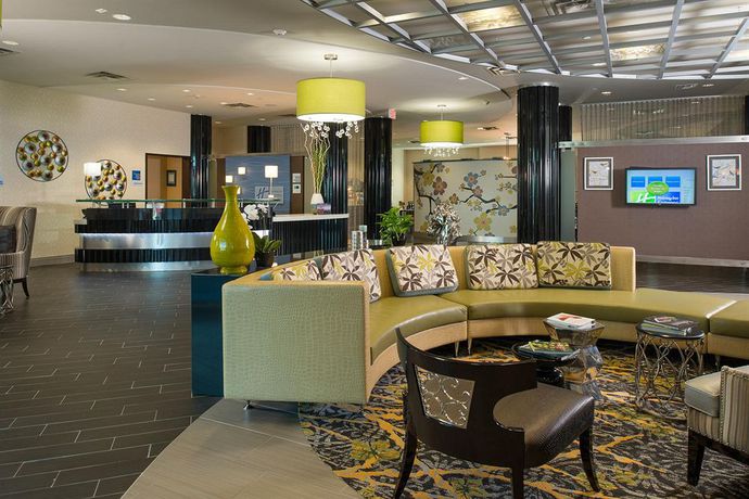 Imagen de la habitación del Hotel Holiday Inn Express And Suites Kansas City Airport. Foto 11