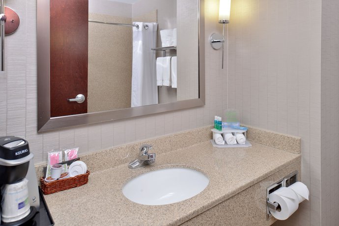 Imagen de la habitación del Hotel Holiday Inn Express And Suites Lafayette, An Ihg. Foto 4