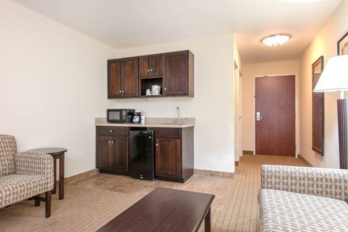 Imagen de la habitación del Hotel Holiday Inn Express And Suites Lafayette East. Foto 2
