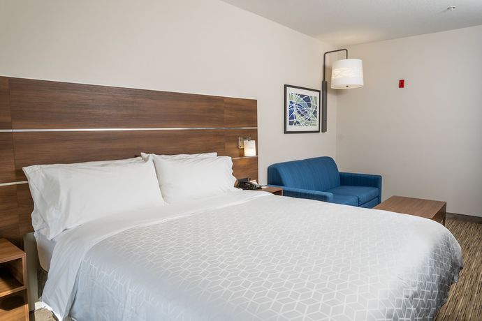 Imagen de la habitación del Hotel Holiday Inn Express And Suites Lake Forest, An Ihg. Foto 7