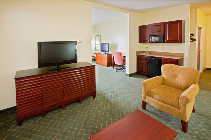 Imagen de los interiores del Hotel Holiday Inn Express And Suites Lexington-dow. Foto 12