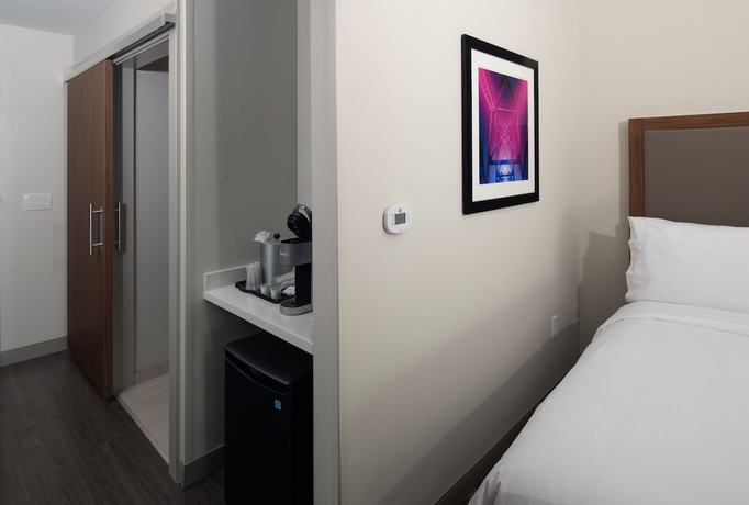 Imagen de la habitación del Hotel Holiday Inn Express And Suites Little Rock Downtown, An Ihg. Foto 5