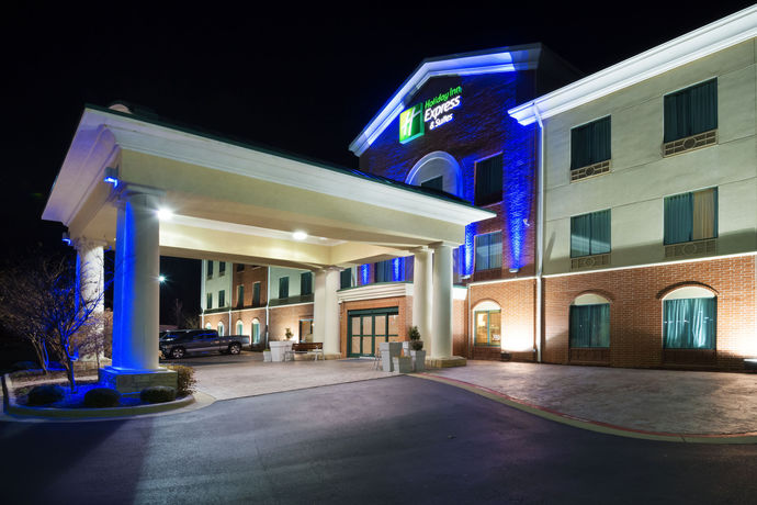 Imagen de los interiores del Hotel Holiday Inn Express And Suites Little Rock-west. Foto 11