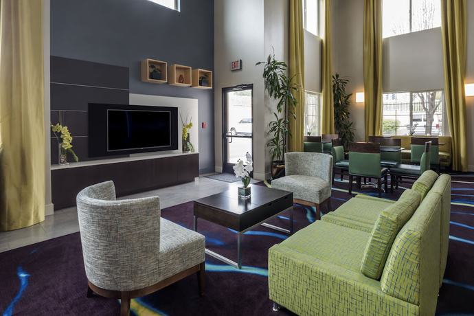Imagen de los interiores del Hotel Holiday Inn Express And Suites Livermore, An Ihg. Foto 18