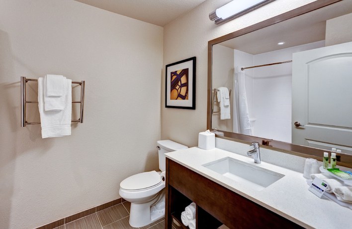 Imagen de la habitación del Hotel Holiday Inn Express And Suites Manhattan, An Ihg. Foto 9